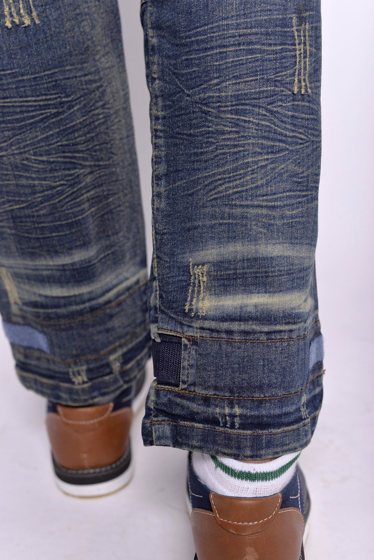 MLS - Men’s Denim Distressed Knees Vintage Biker Jeans (MLSDKVJ001)