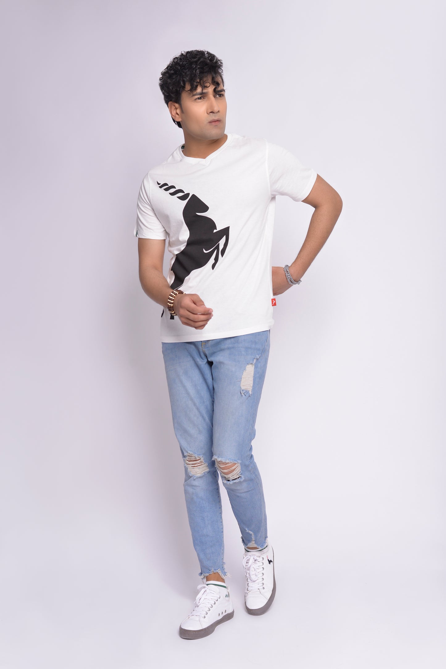 MLS - Men’s V-Neck Graphic Tee (MLSVNGT001)